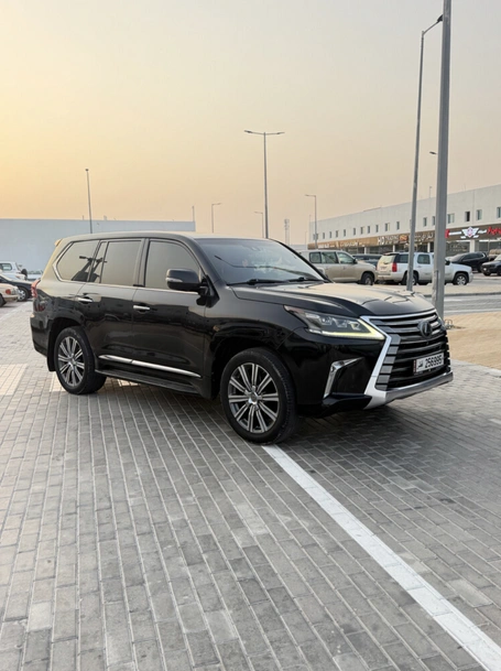 Lexus LX 570 2016