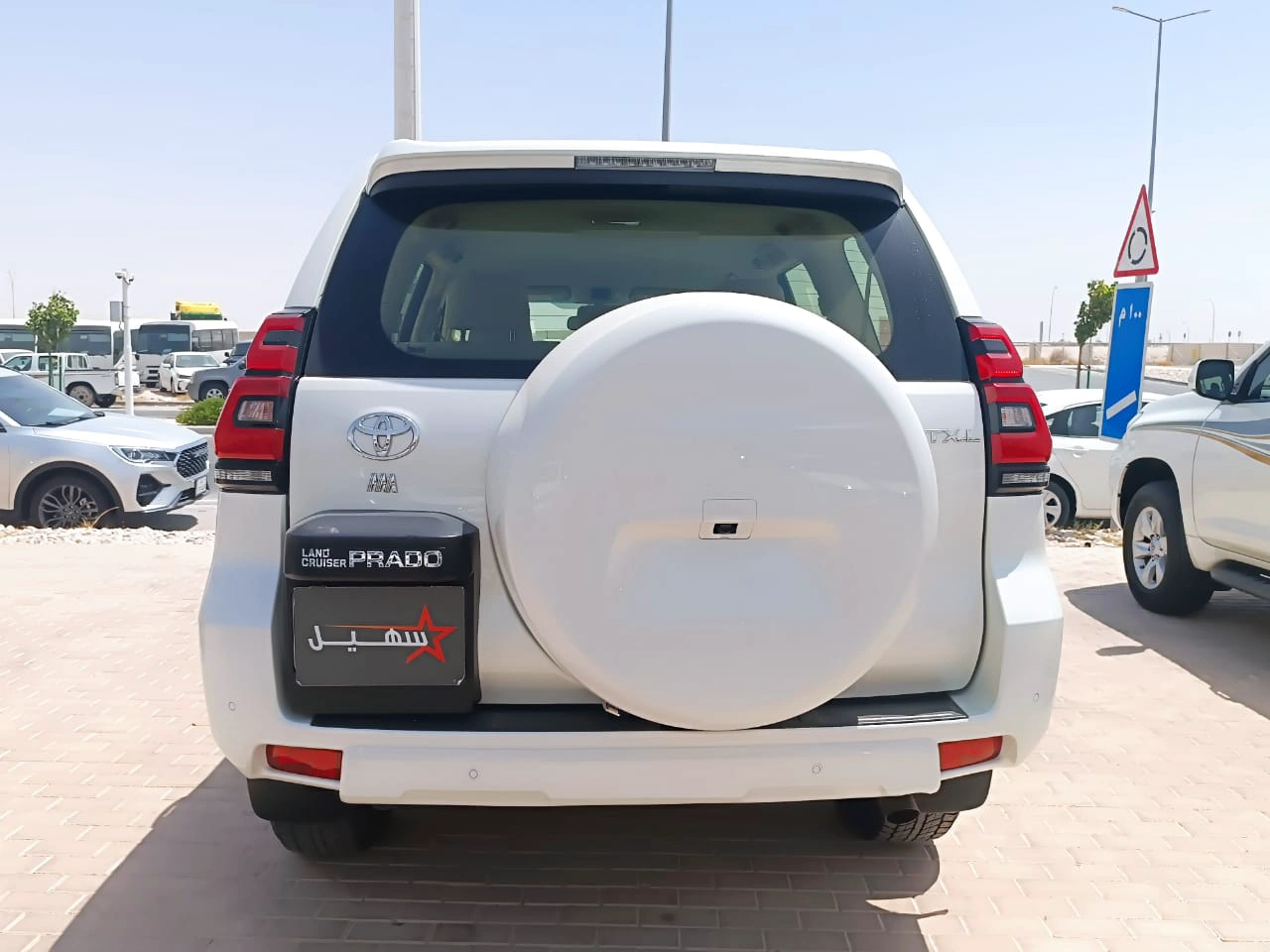Toyota Prado 2023 — photo 8 for sale in Qatar