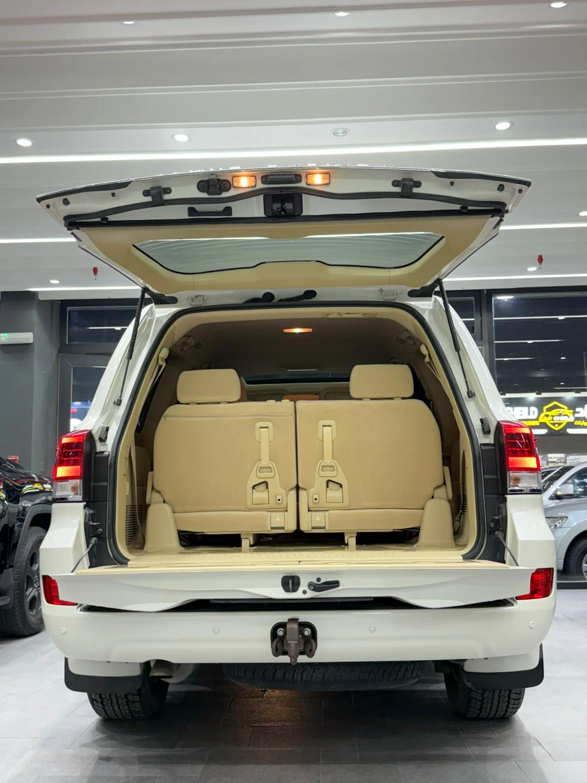 Toyota Land Cruiser GXR 2017 — photo 6 for sale in Qatar