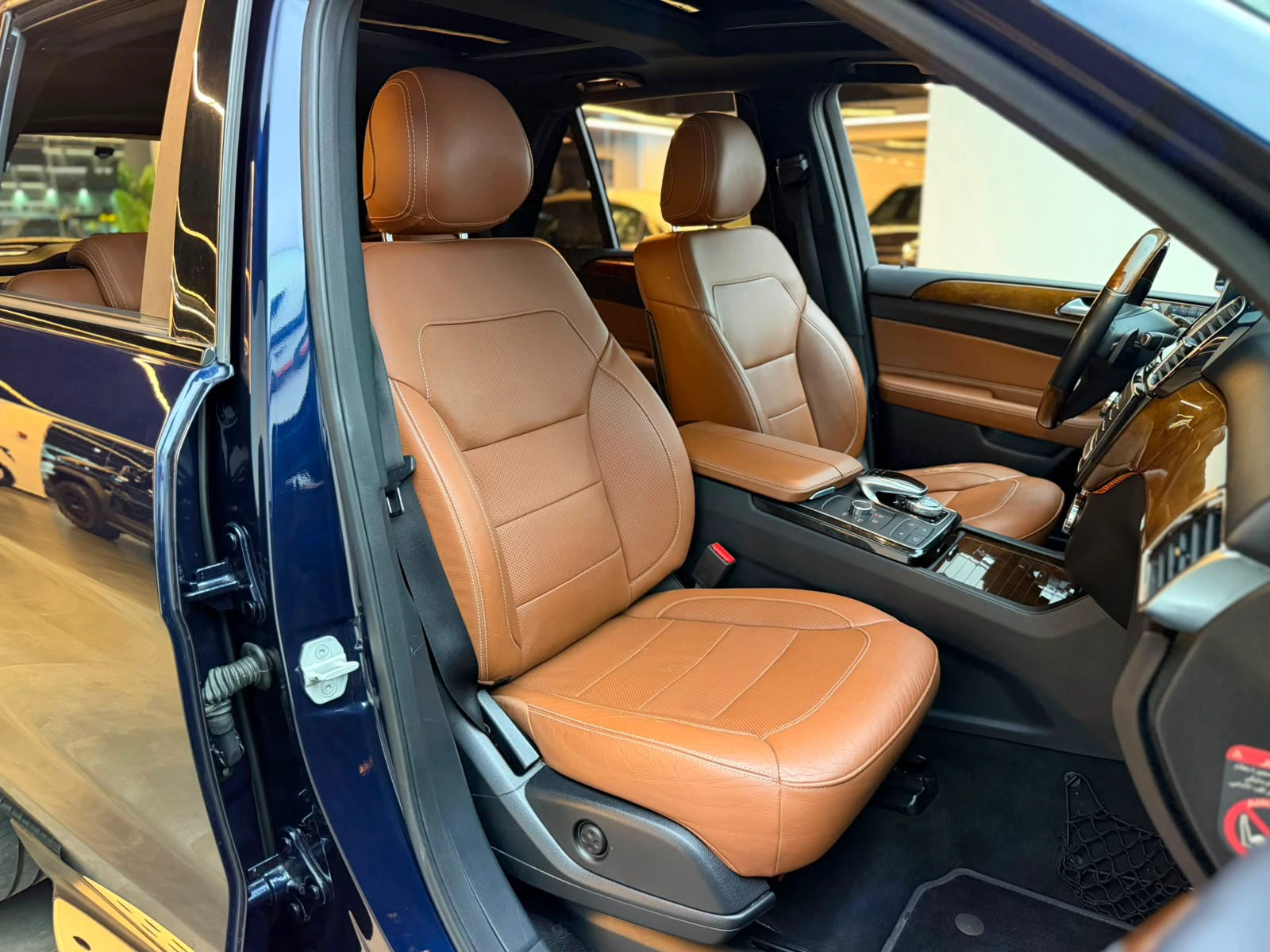 Mercedes GLE 63 2017 — photo 8 for sale in Qatar
