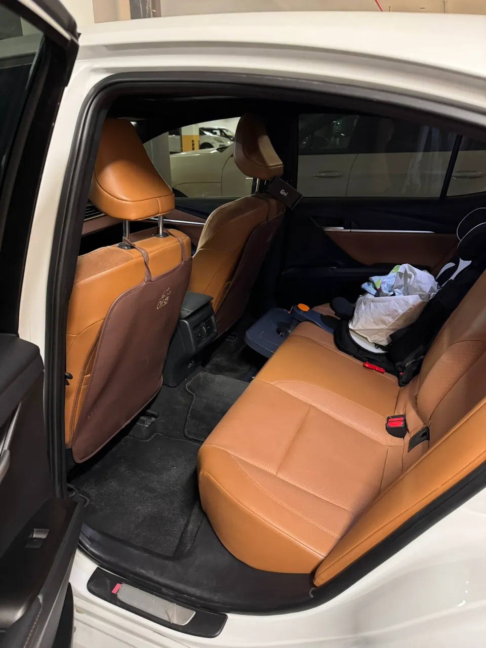 Toyota Camry GLE 2025