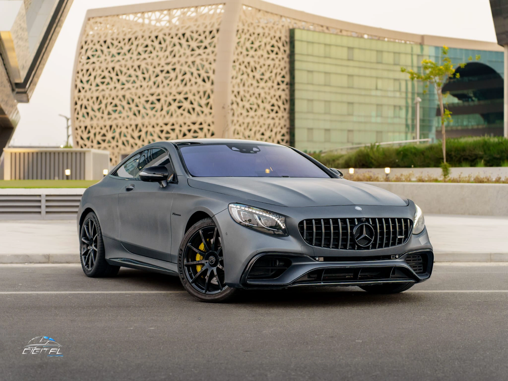 Mercedes S63 AMG 2015