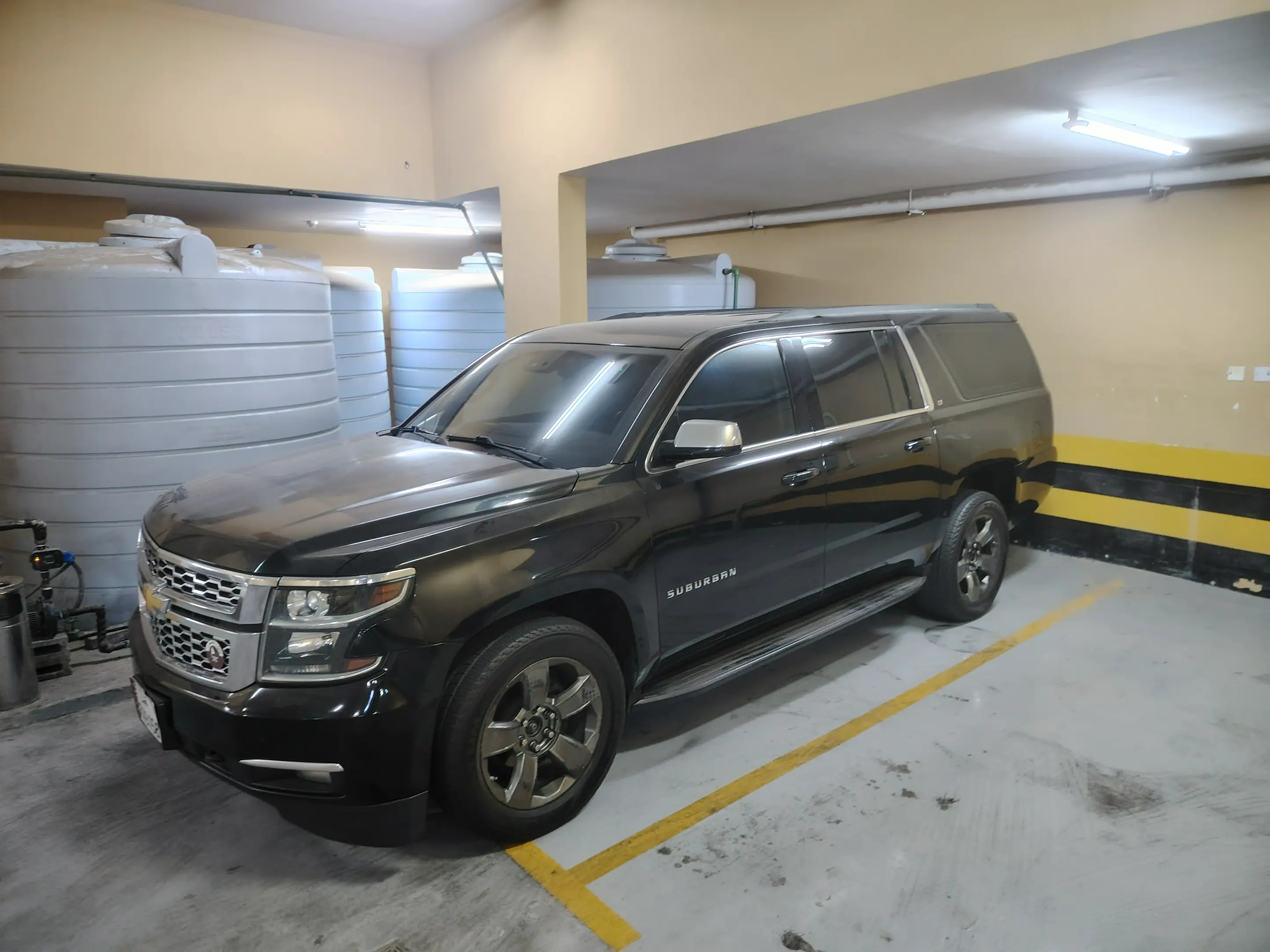 Chevrolet Suburban 2015