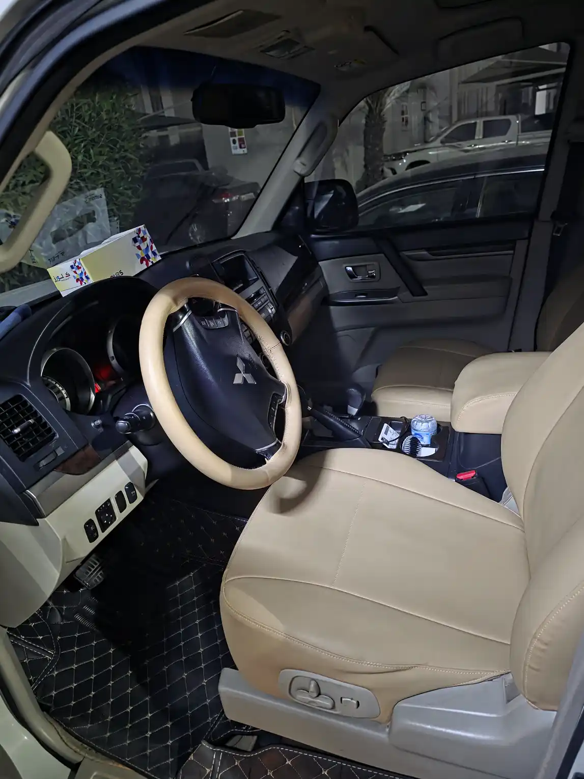 Mitsubishi Pajero GLX 2014