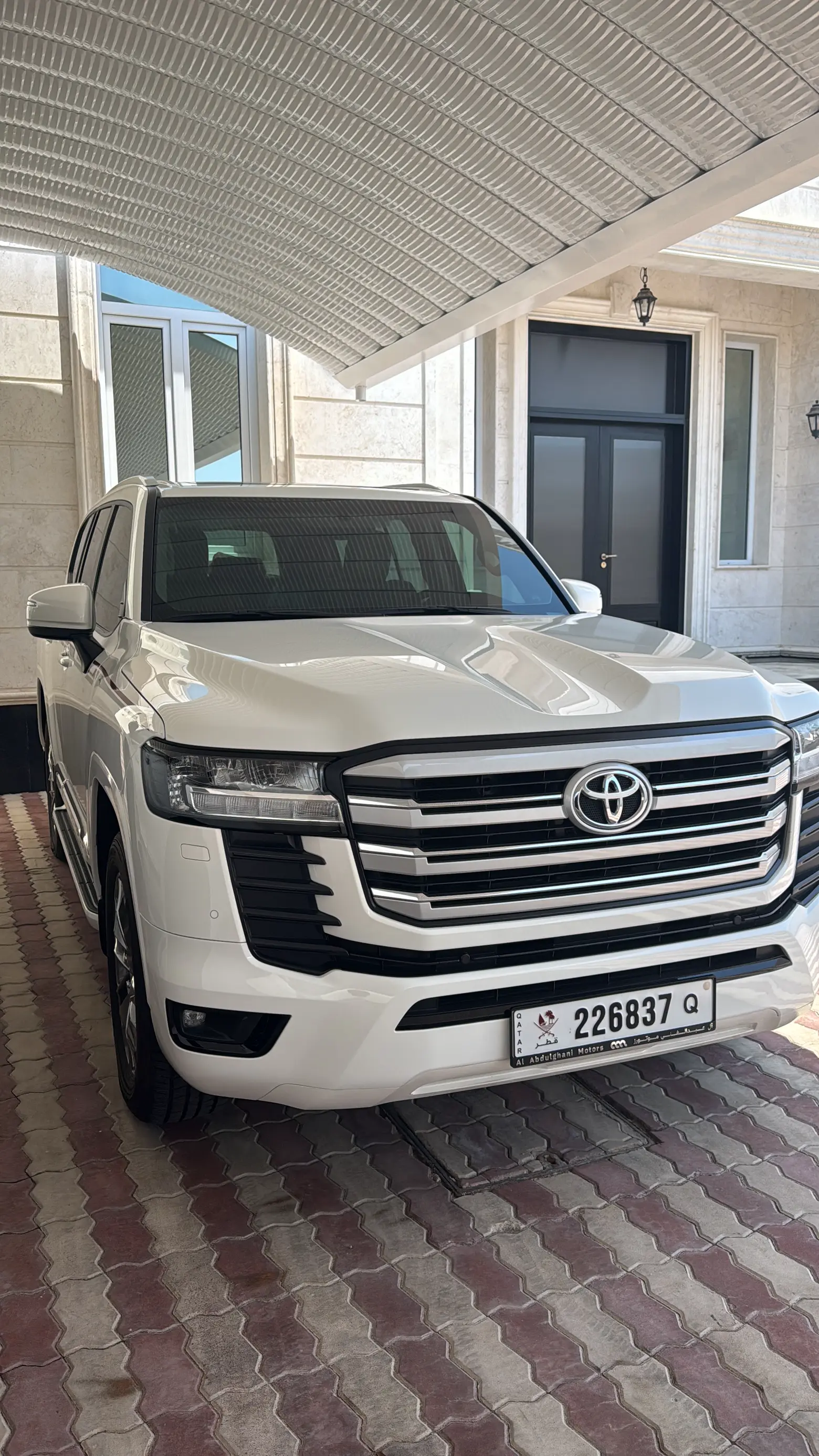 Toyota Land Cruiser GXR الدوحة قطر 2026