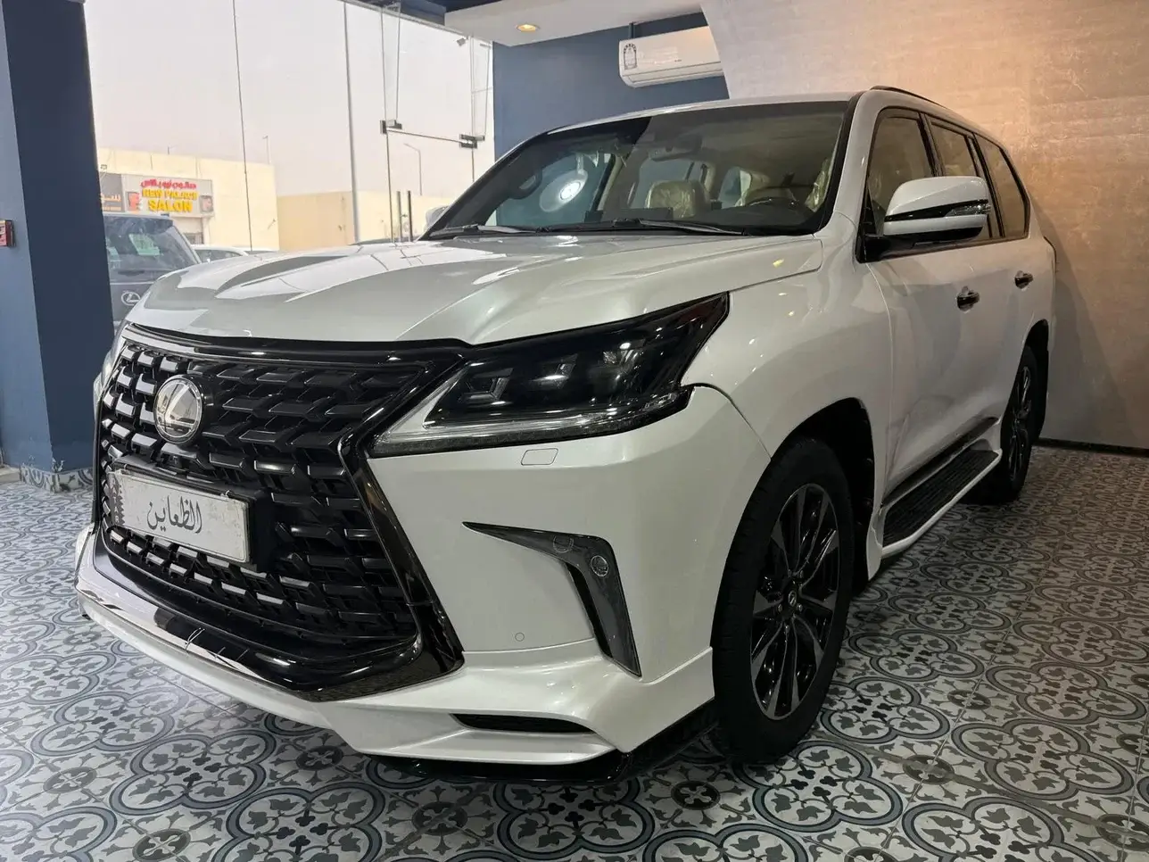 Lexus LX 570 2020