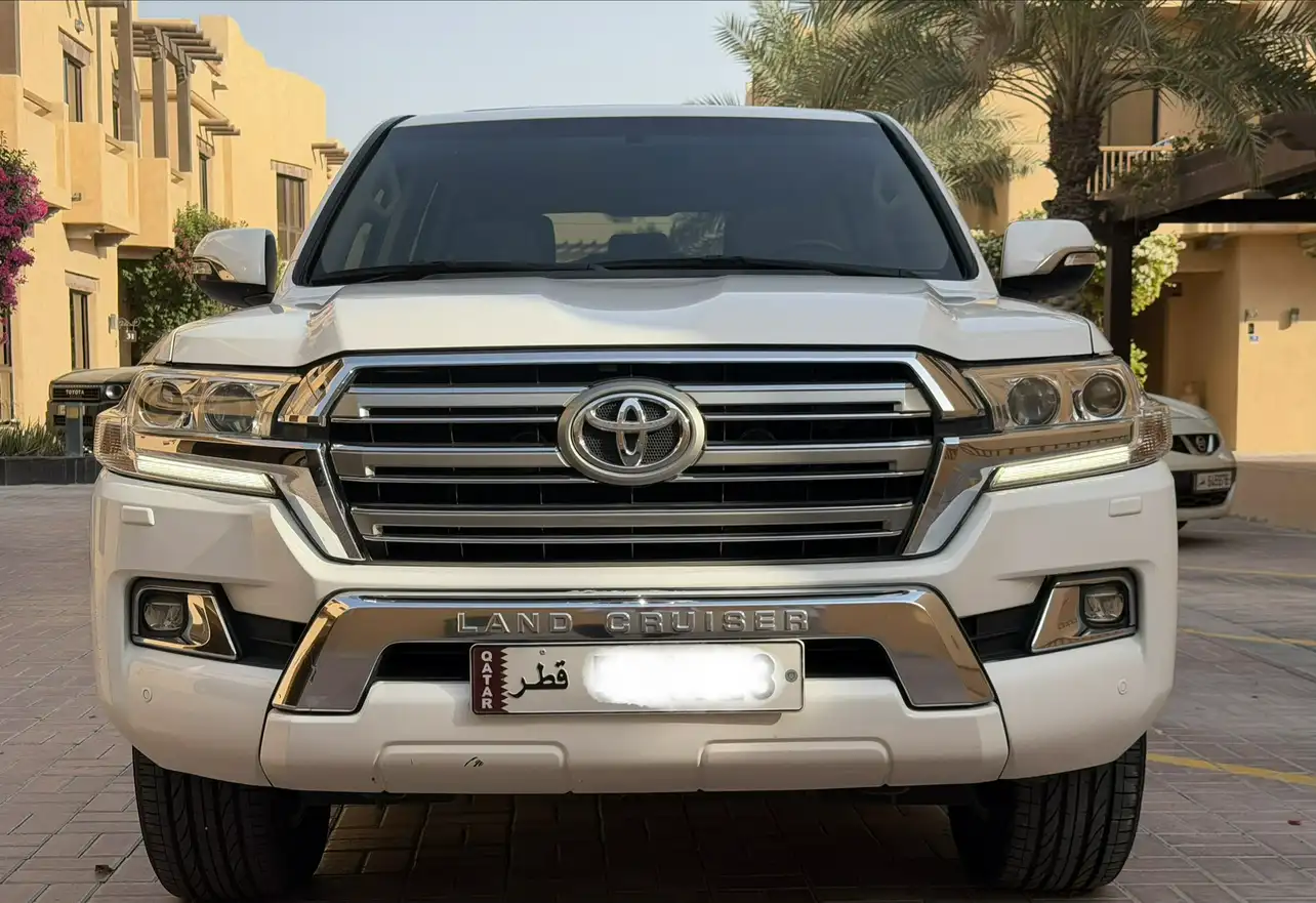 Toyota Land Cruiser GXR V8 2016