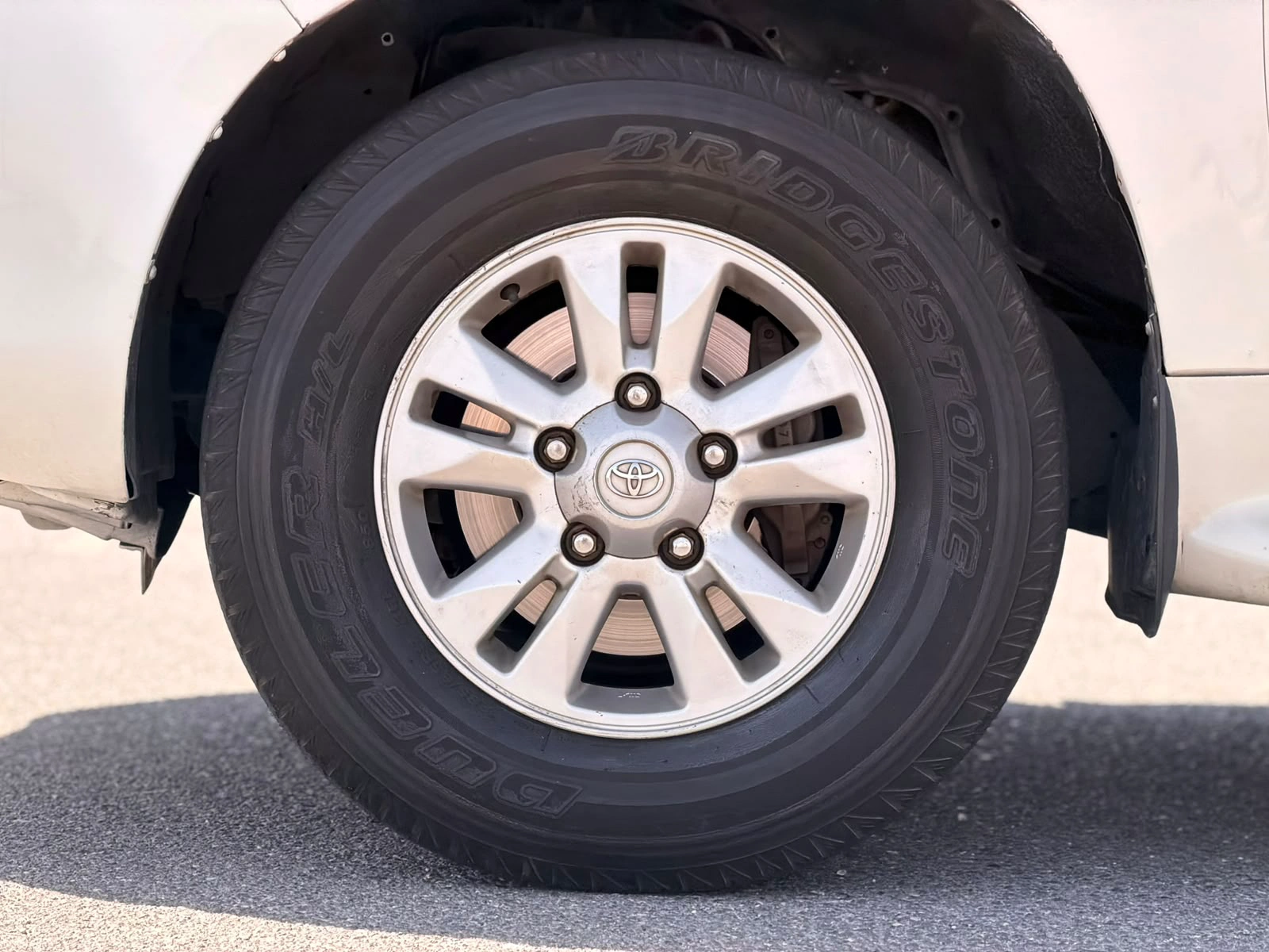 Toyota Land Cruiser GXR 2016 — photo 17 for sale in Qatar