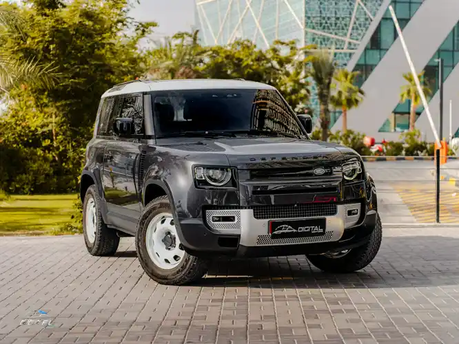 Land Rover Defender 90 SE