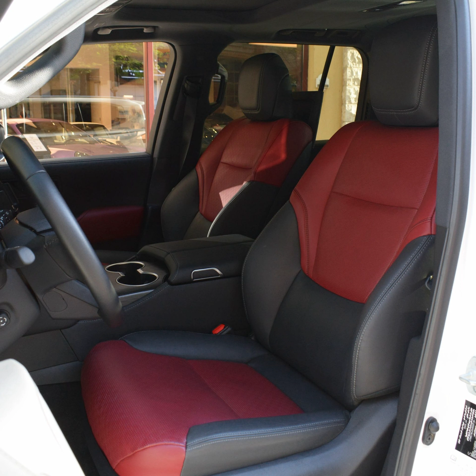 Toyota Land Cruiser VXR 2025 — photo 9 for sale in Qatar