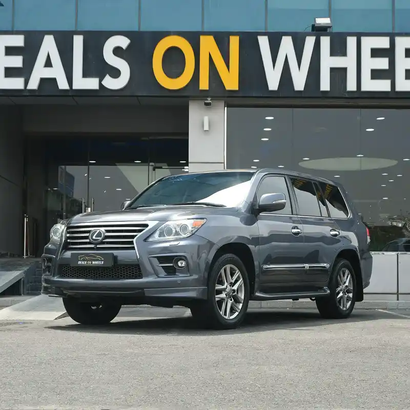 Lexus LX 570 2015