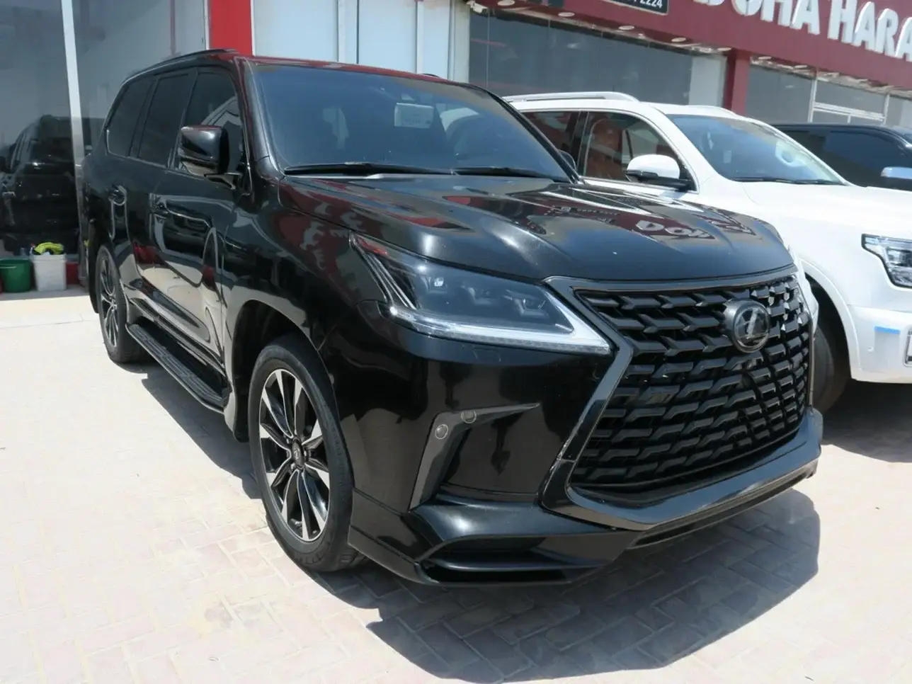 Lexus LX 570 2021