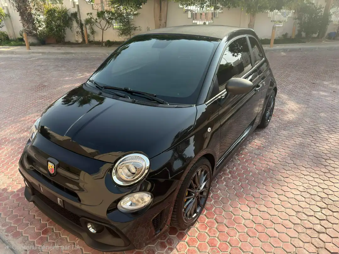 Abarth 695 Convertible  2024