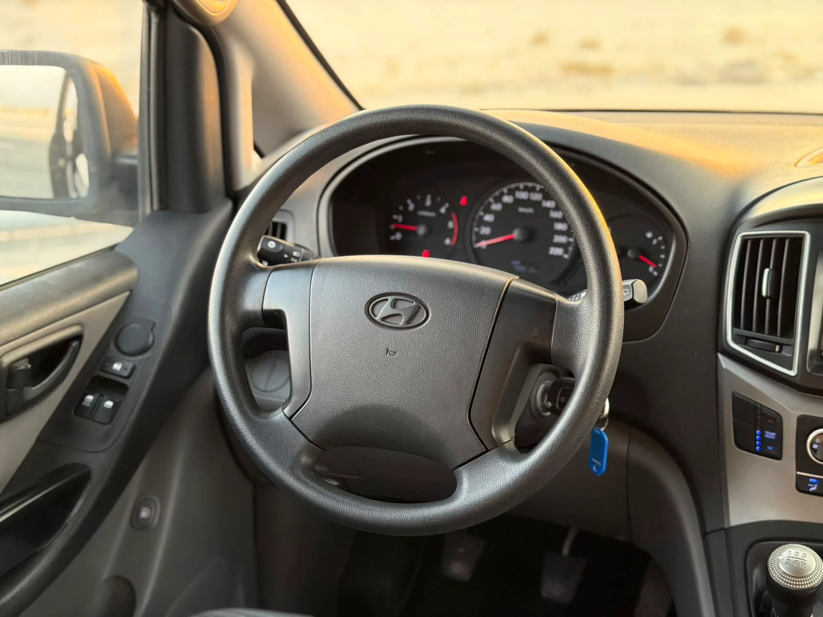 Hyundai H1 2020 — photo 11 for sale in Qatar