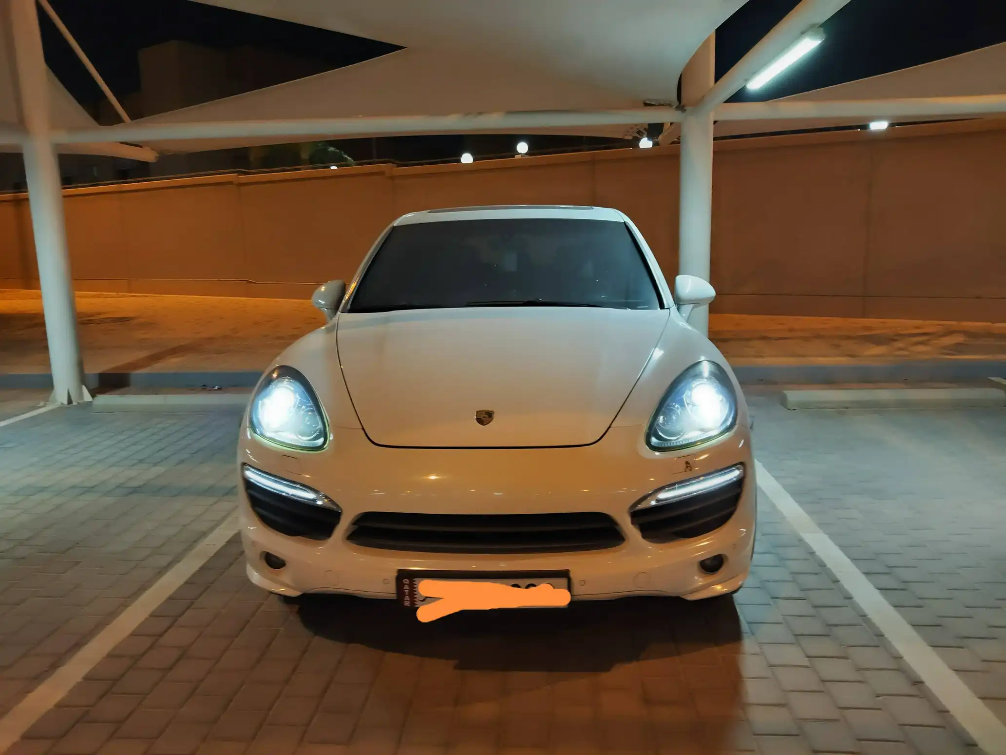 Porsche Cayenne S Porsche Cayenne S  2012