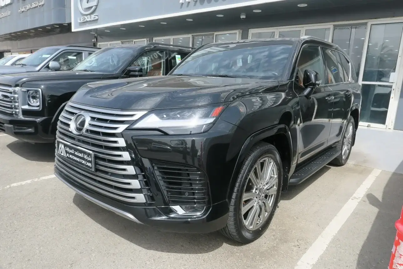 Lexus LX 2023