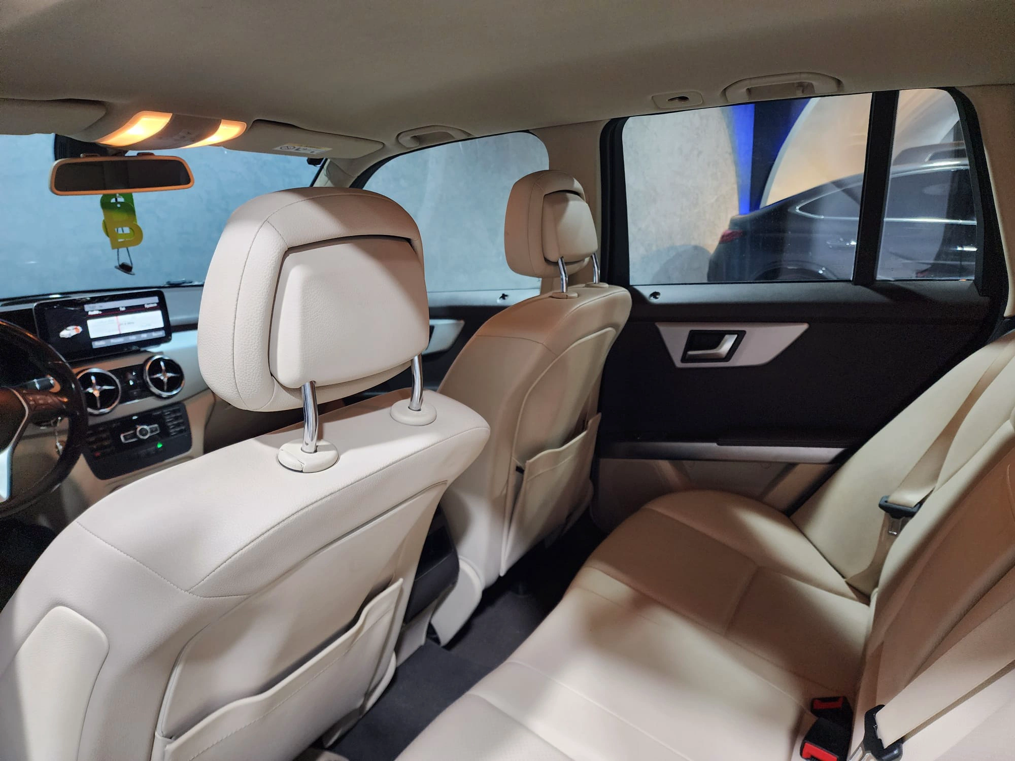 Mercedes GLK 250 2014 — photo 6 for sale in Qatar