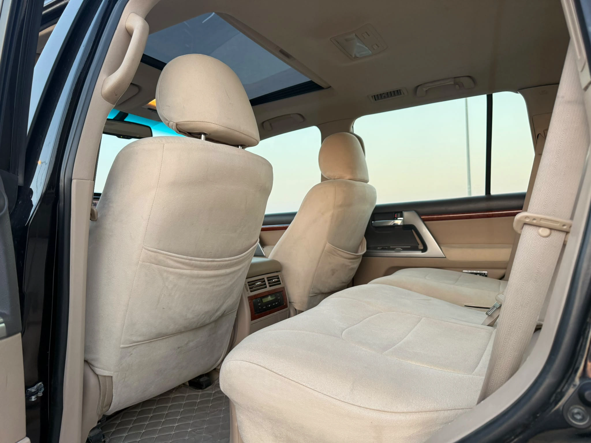 Toyota Land Cruiser VXR 2012 — photo 10 for sale in Qatar