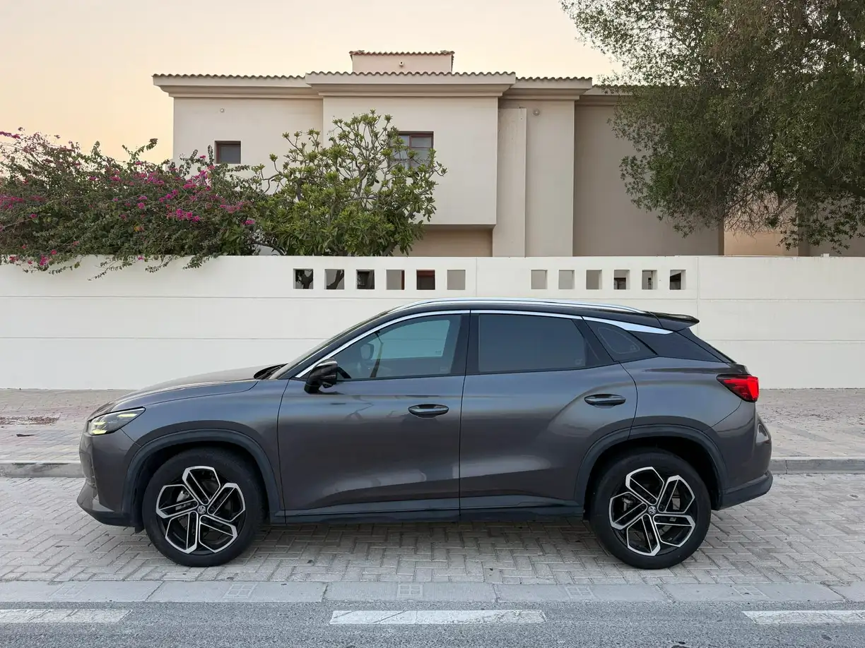 MG ONE Luxury  2024