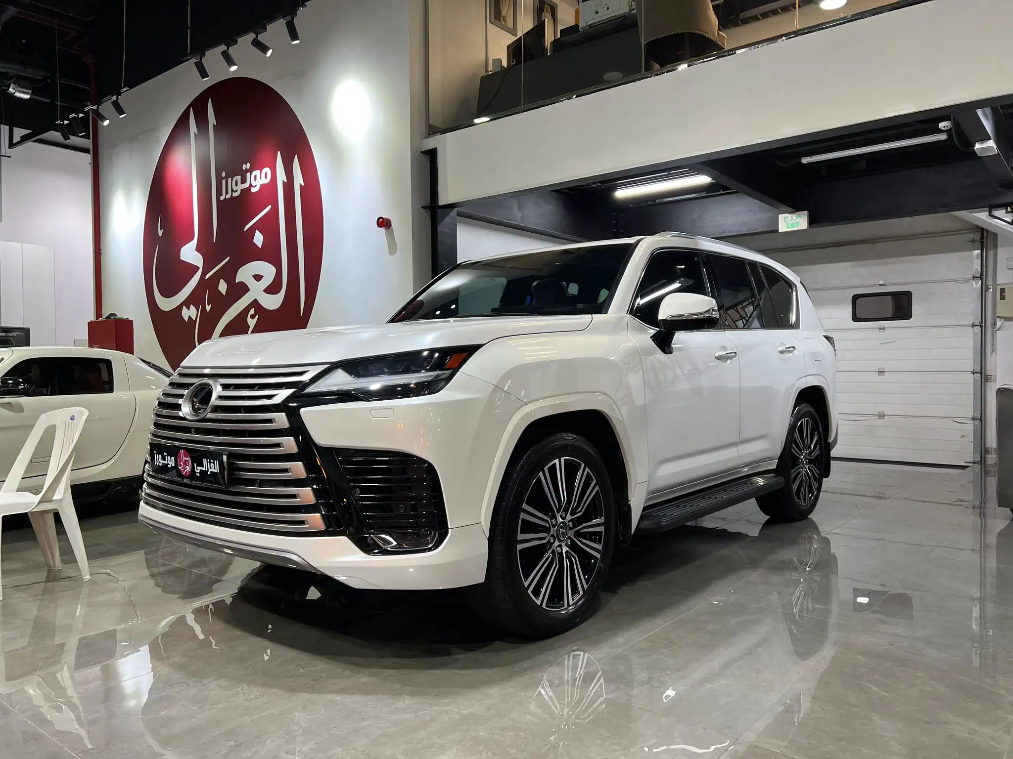 Lexus LX 600 2023