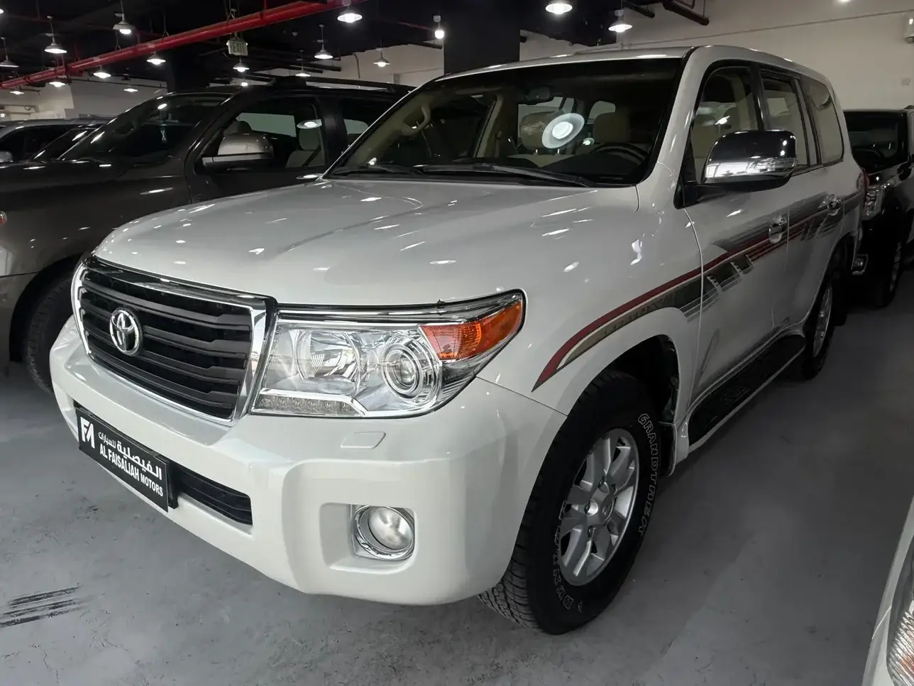Toyota Land Cruiser GXR 2013