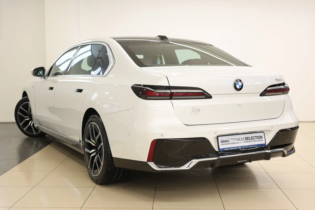 BMW 740i 2026