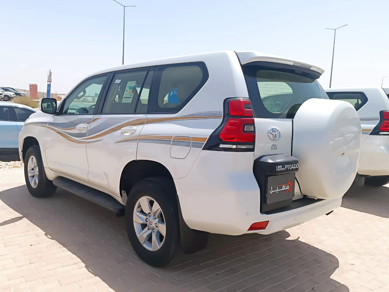 Toyota Prado 2023 — photo 4 for sale in Qatar