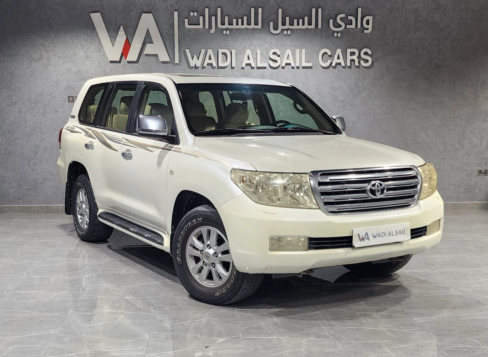 Toyota Land Cruiser GXR 2011