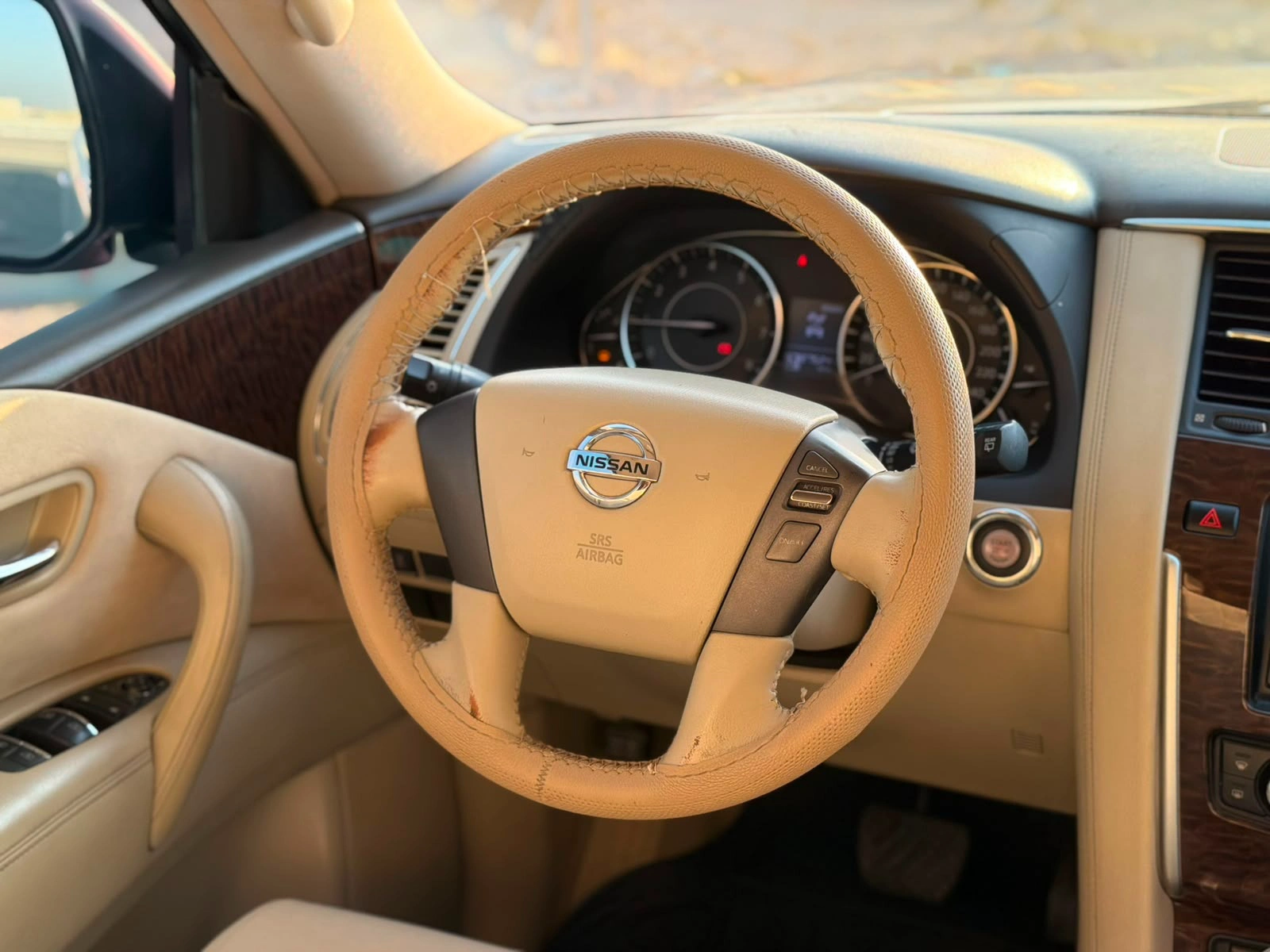 Nissan Patrol 2013 — photo 7 for sale in Qatar
