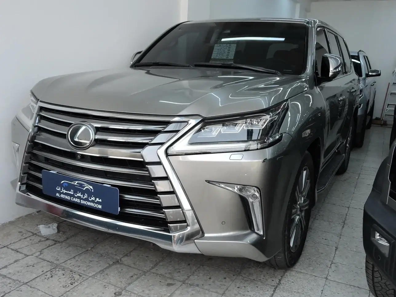 Lexus LX 2017