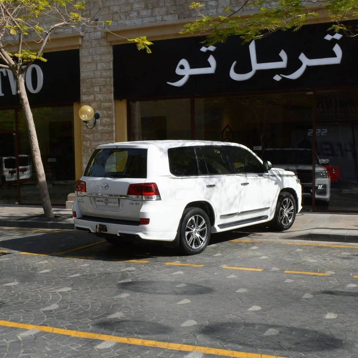 Toyota Land Cruiser VXR 2020 — photo 4 for sale in Qatar