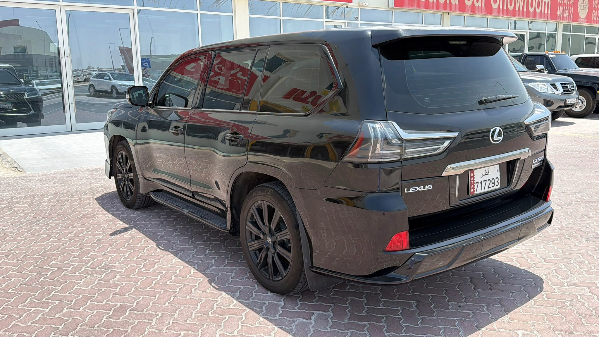 Lexus LX 570 2017 — photo 3 for sale in Qatar