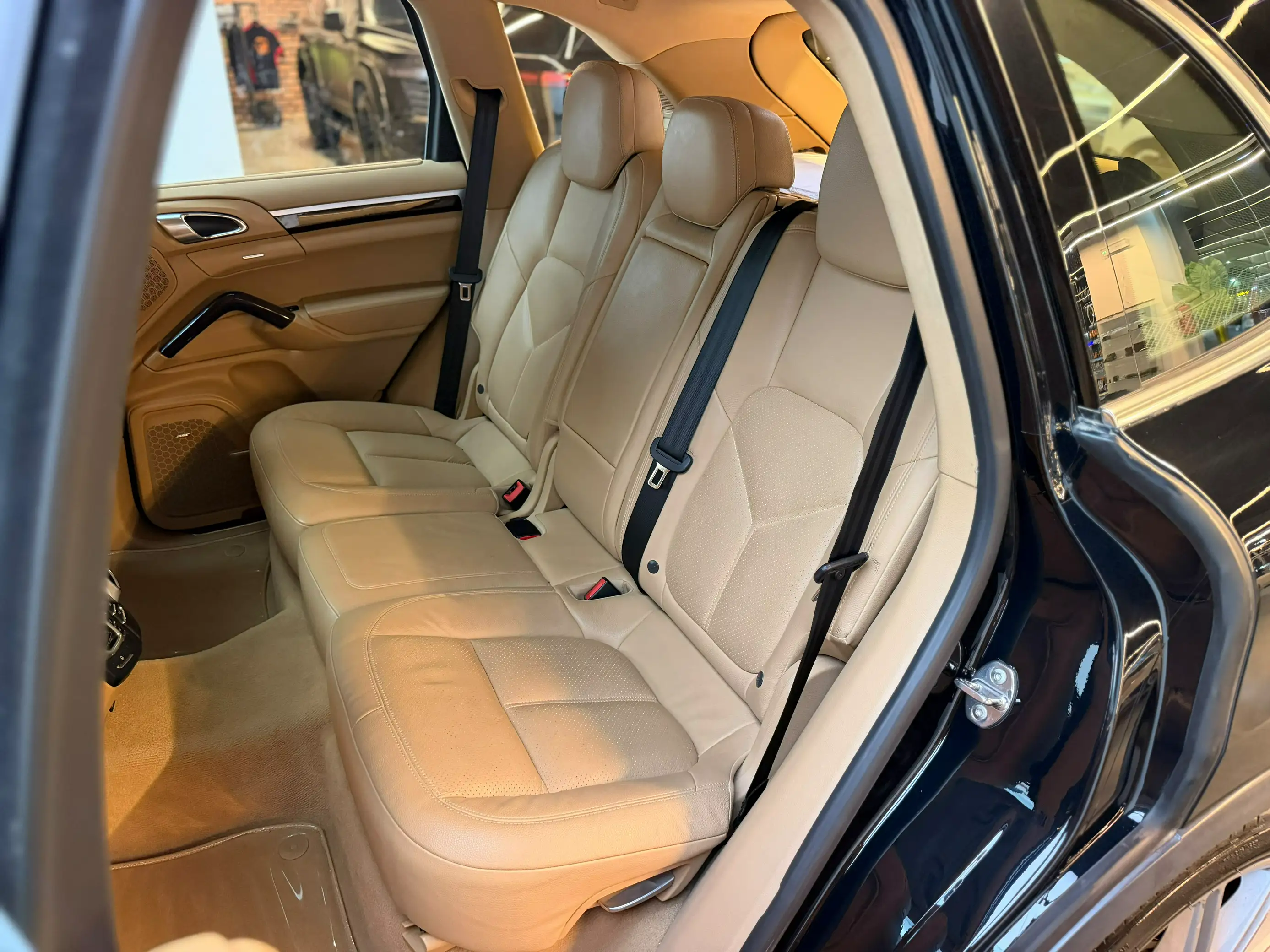 Porsche Cayenne S 2015 — photo 17 for sale in Qatar
