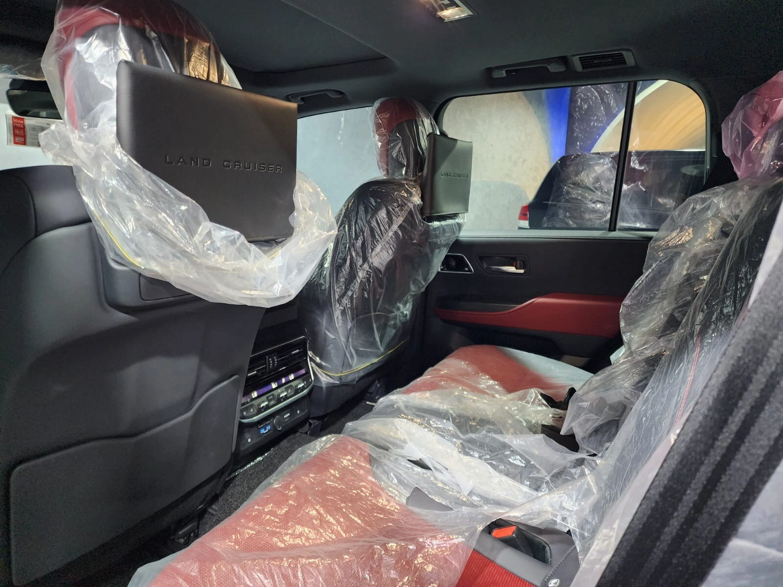 Toyota Land Cruiser GR 2025 — photo 6 for sale in Qatar