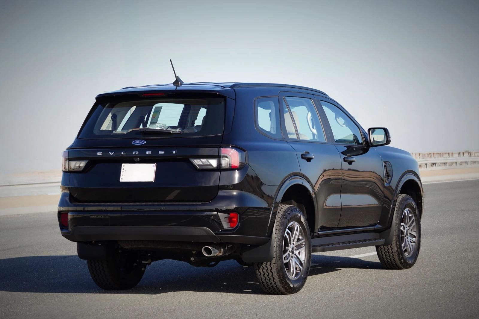 Ford EVEREST 2025