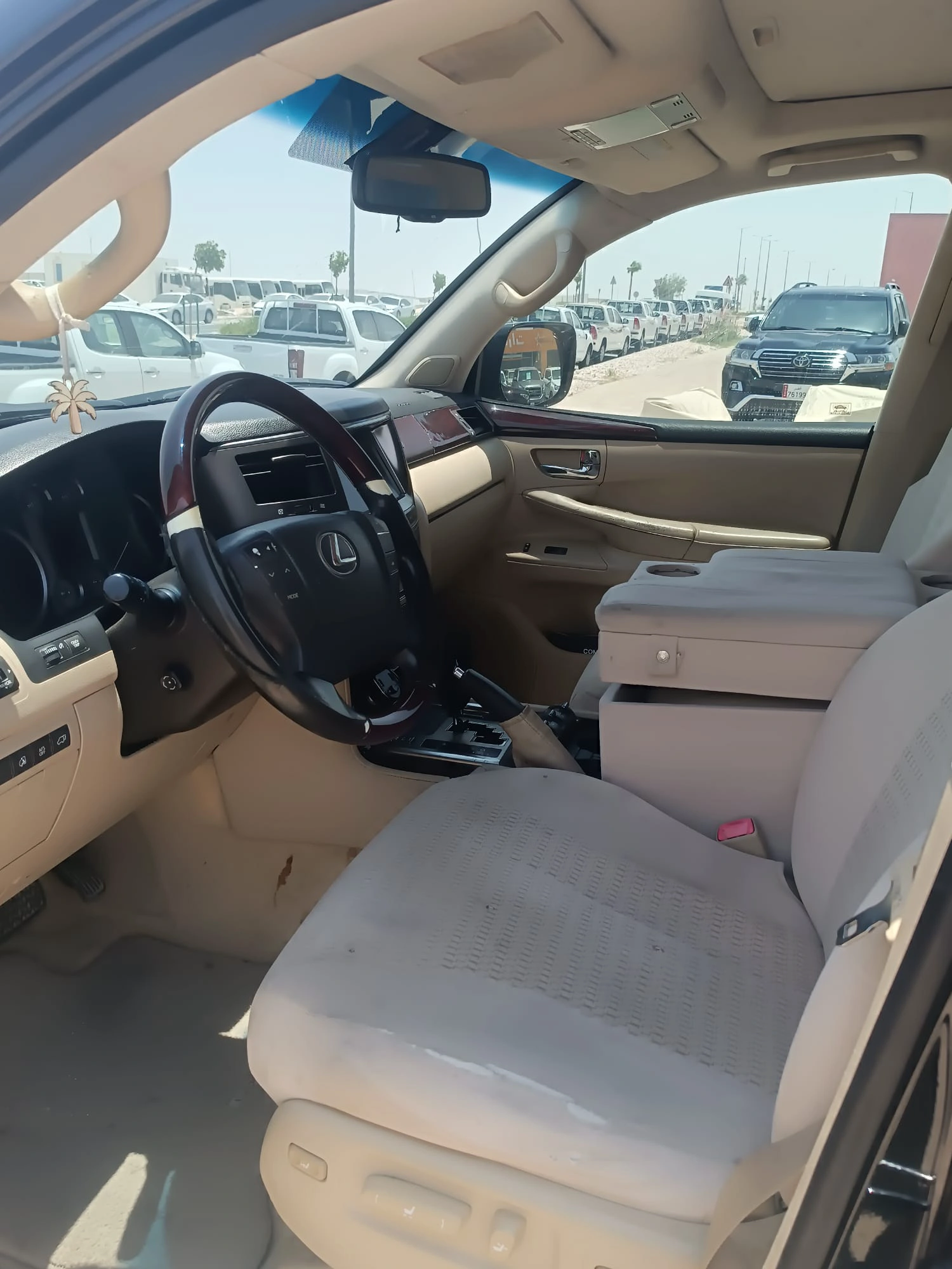 Lexus LX 2009 — photo 8 for sale in Qatar