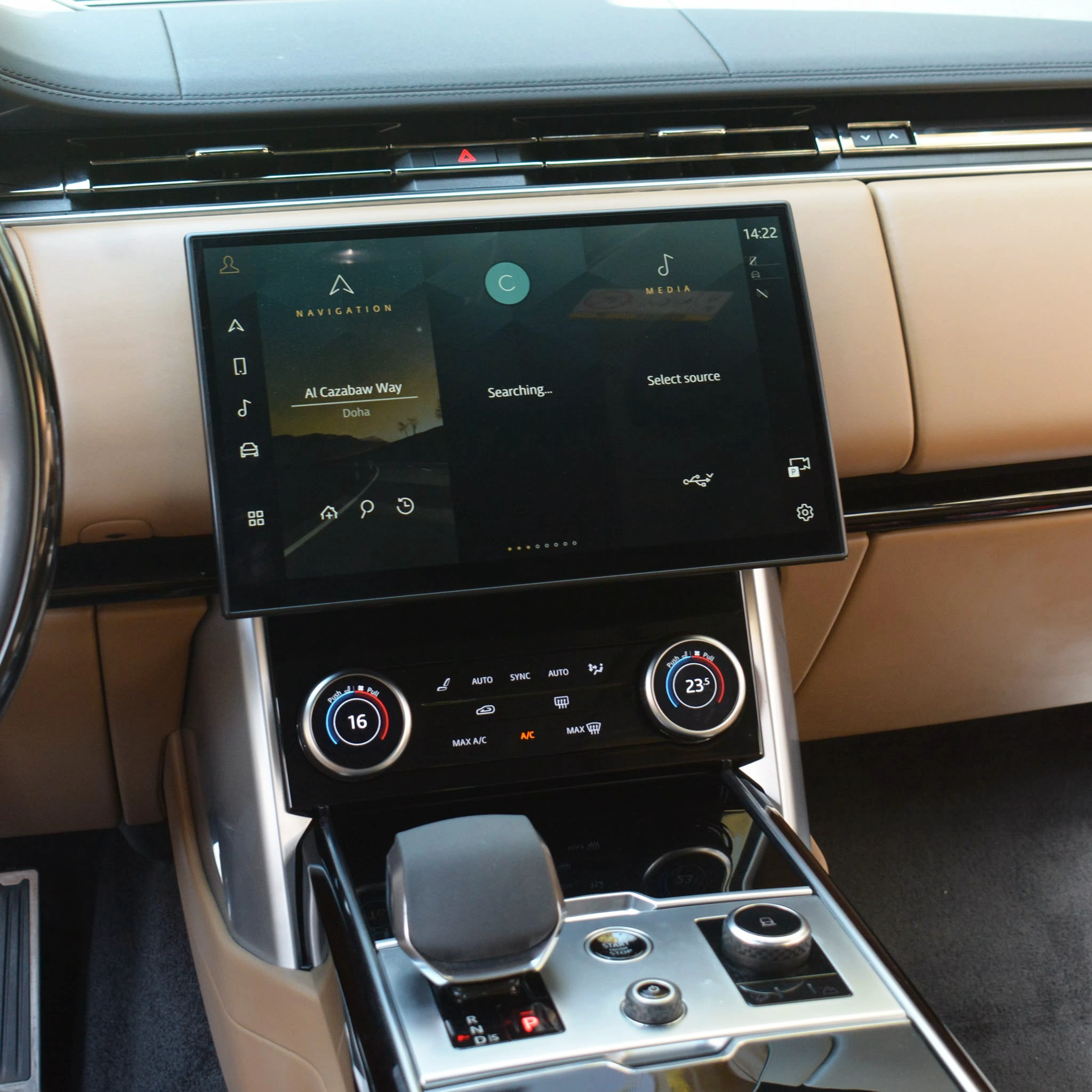 Range Rover HSE 2023 — photo 10 for sale in Qatar