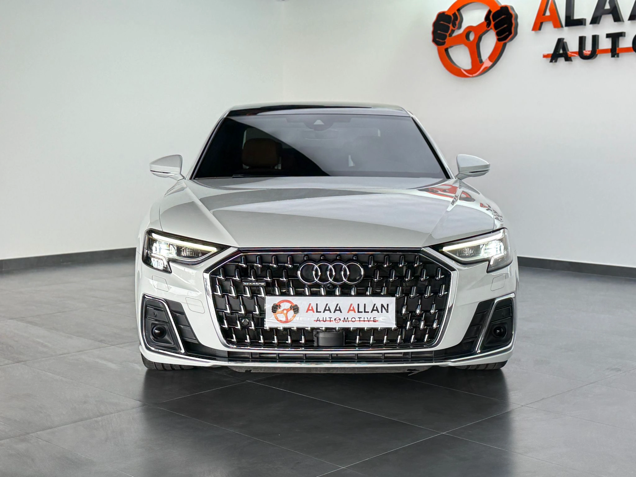 Audi A8 2024
