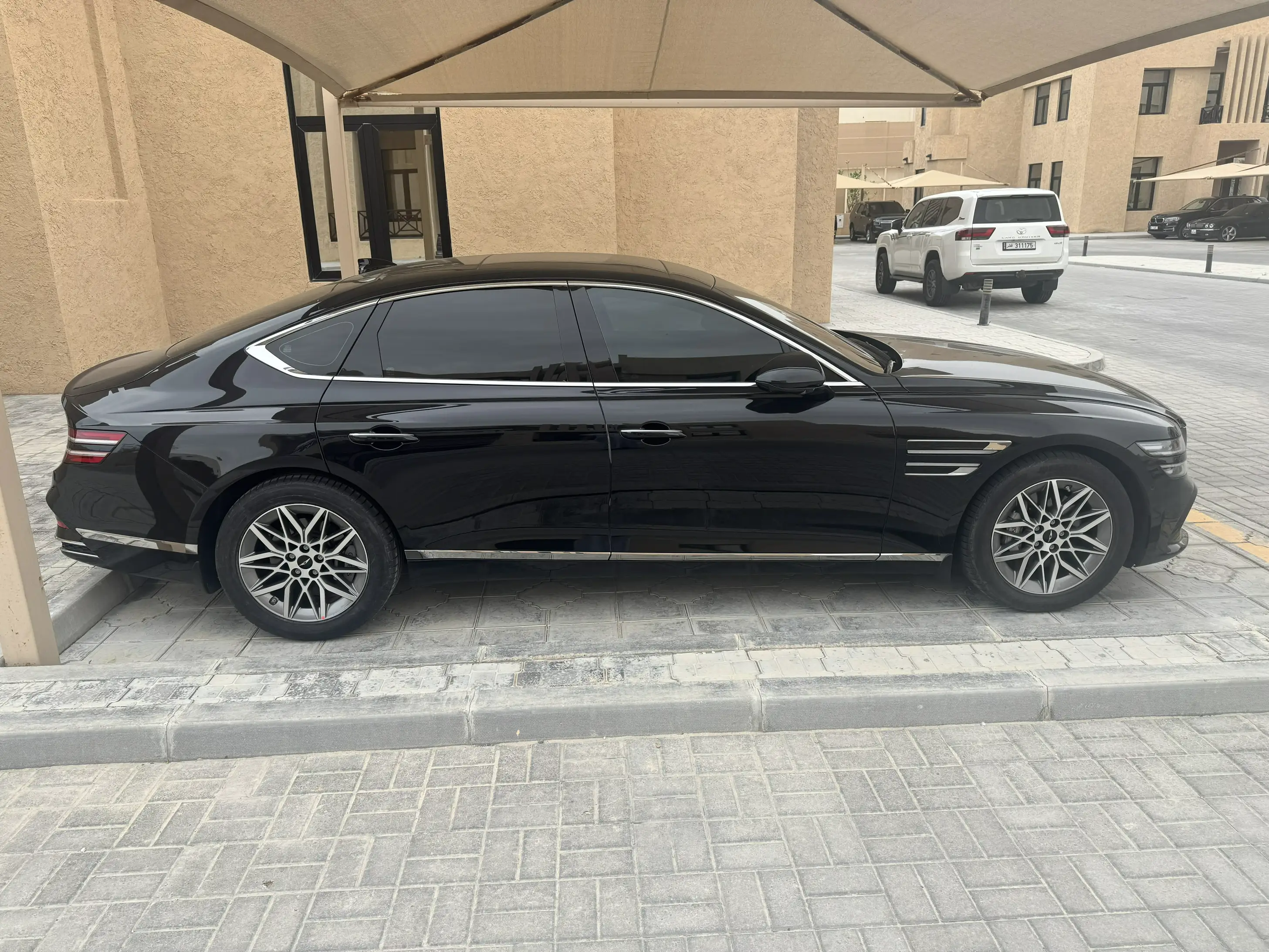 Genesis G80 2025