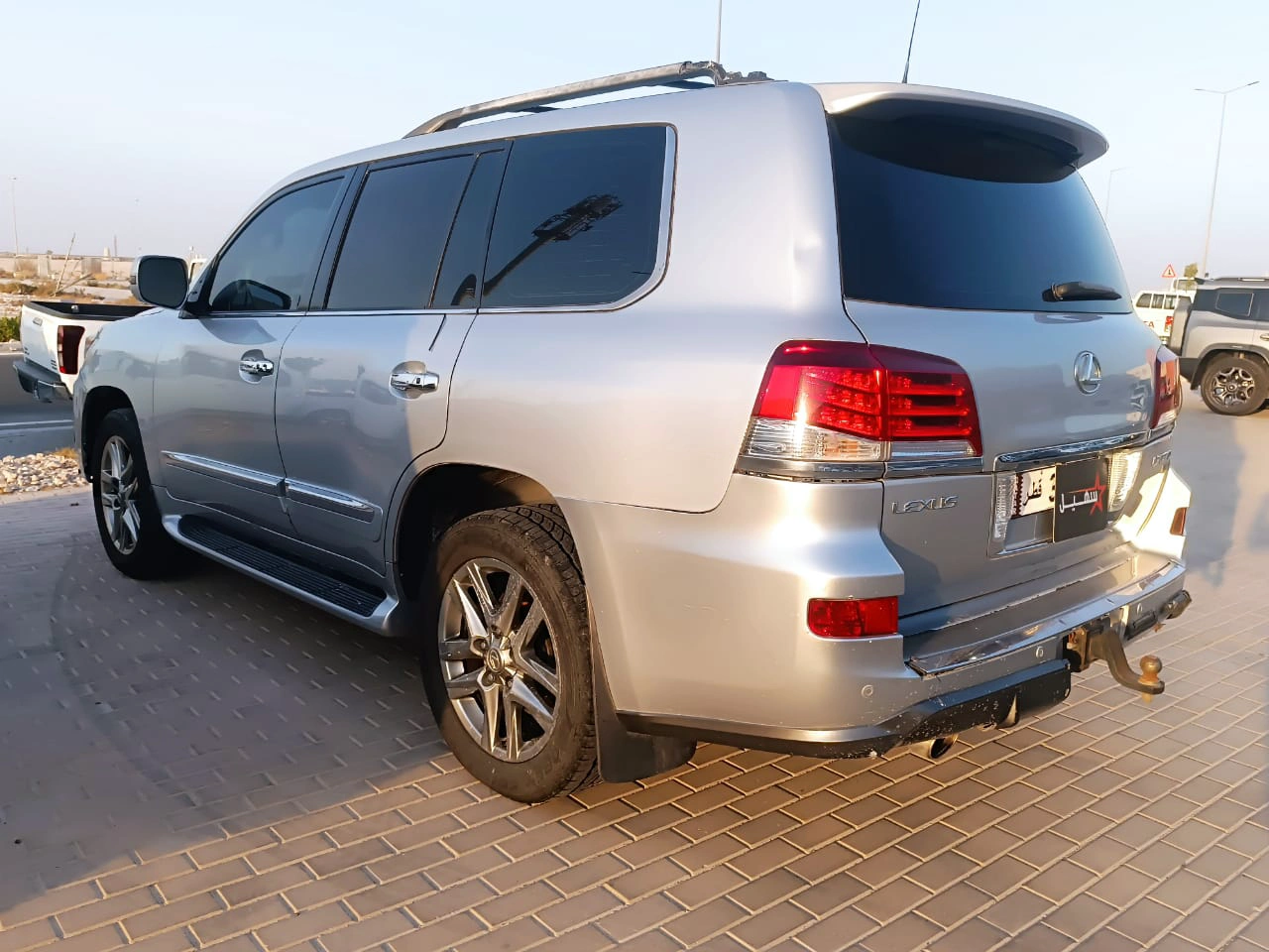 Lexus LX 570 2013 — photo 5 for sale in Qatar