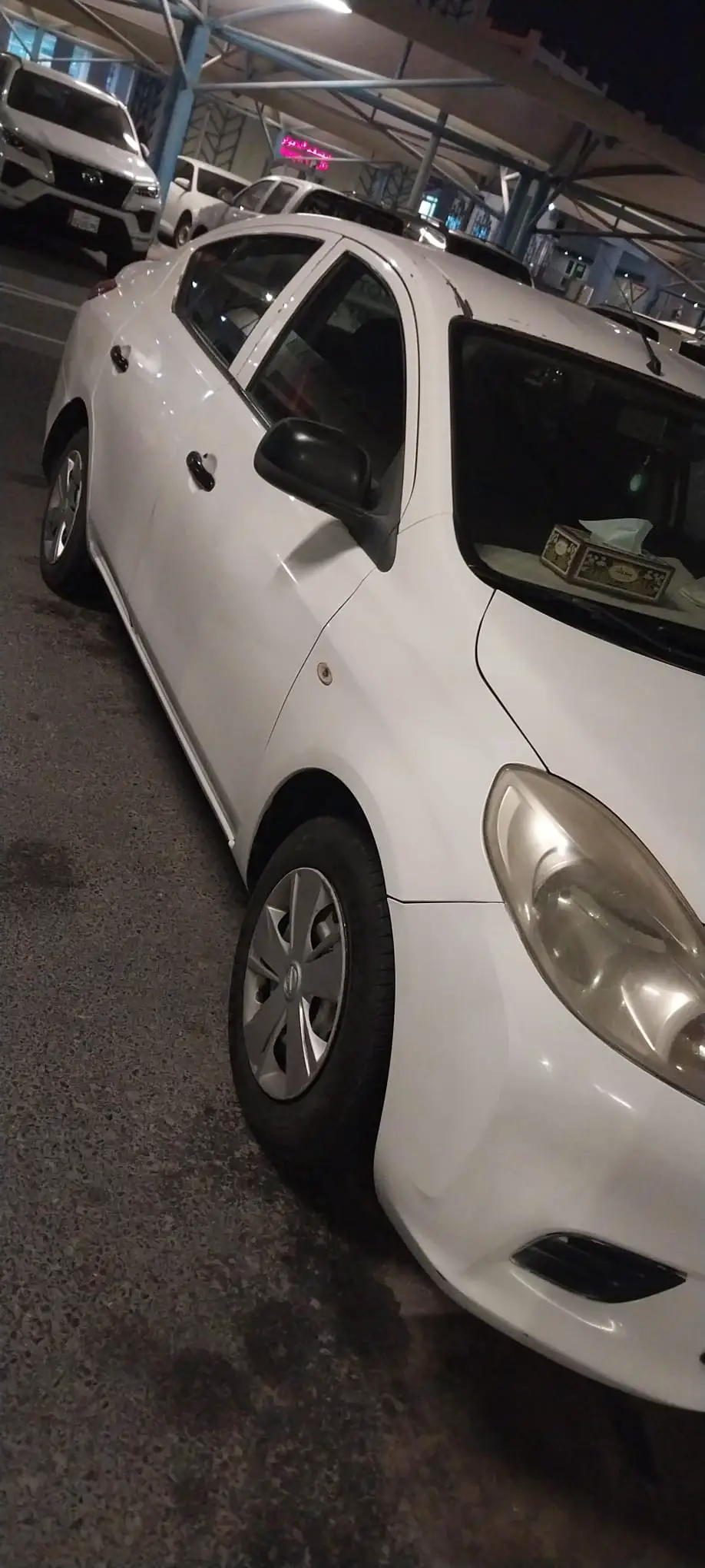 Nissan Sunny 4 2013