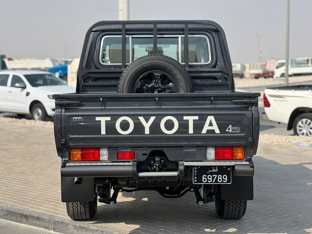 Toyota L/C Pick-Up 2025