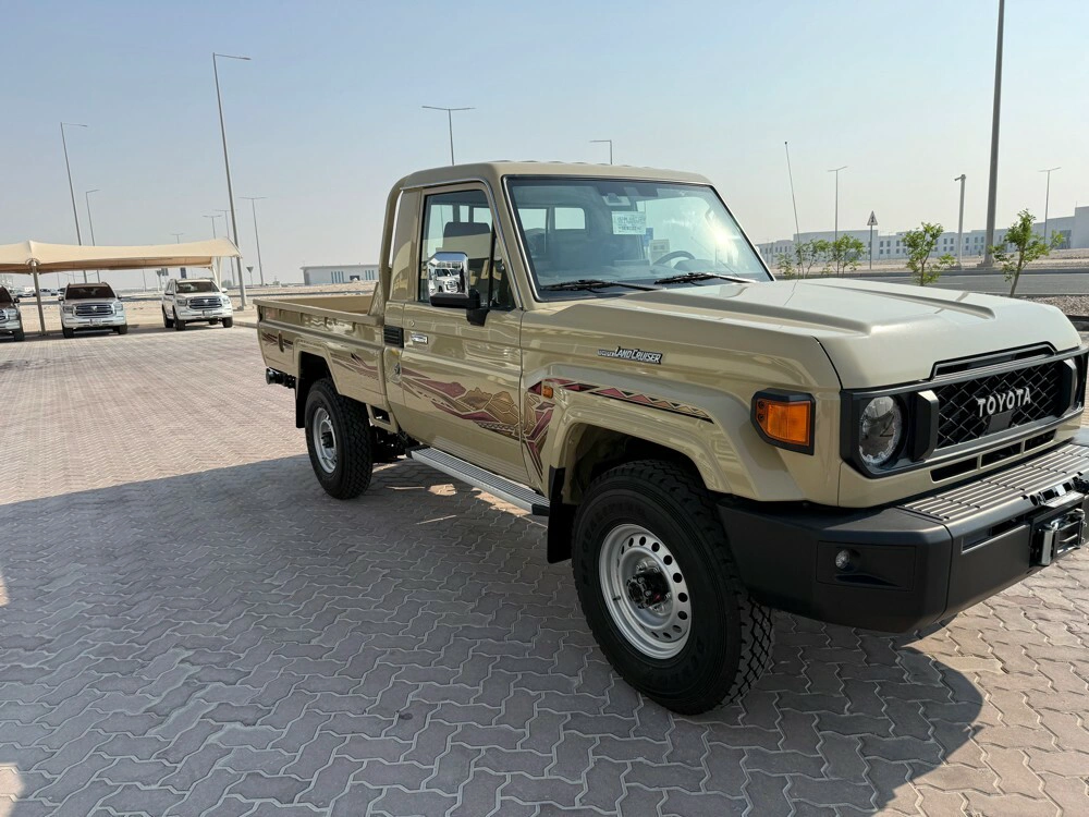 Toyota LX 2026