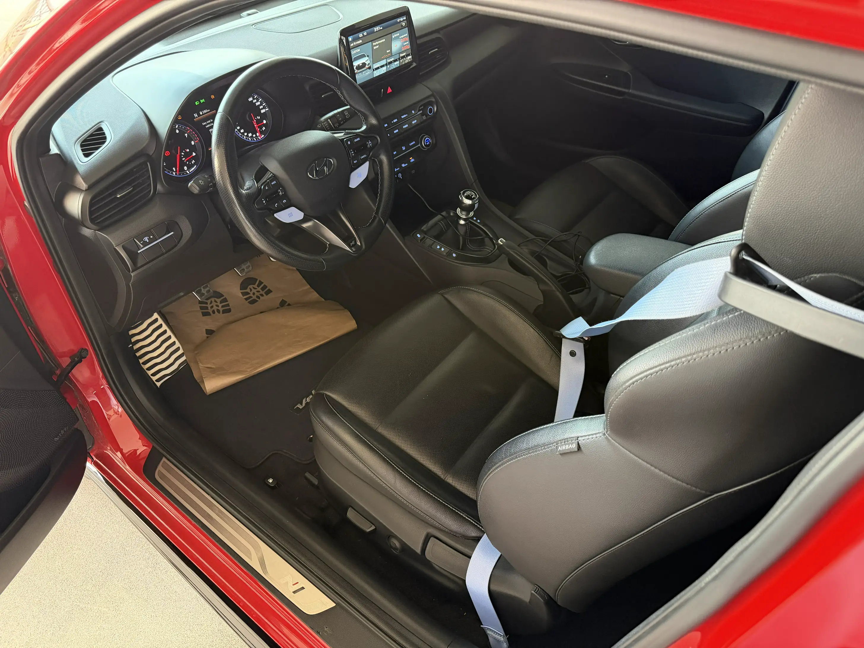 Hyundai Veloster 2019