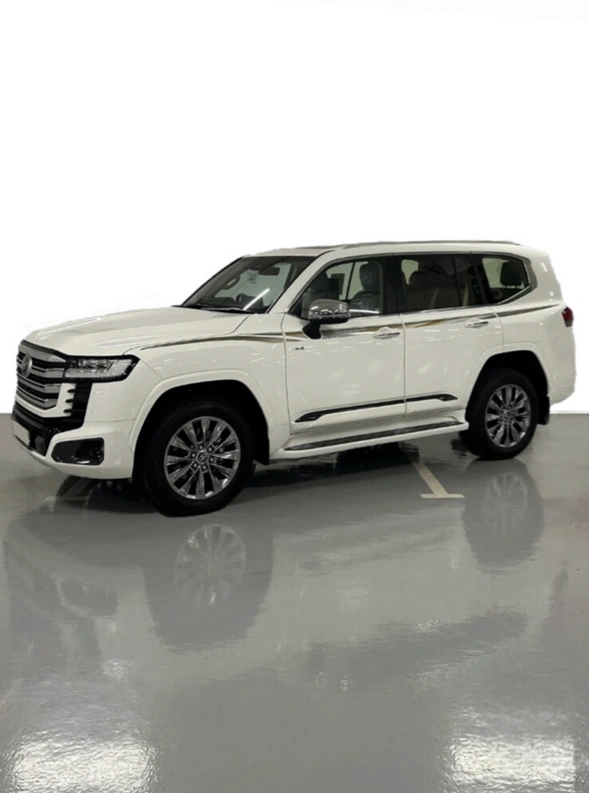 Toyota Land Cruiser VXR 2025