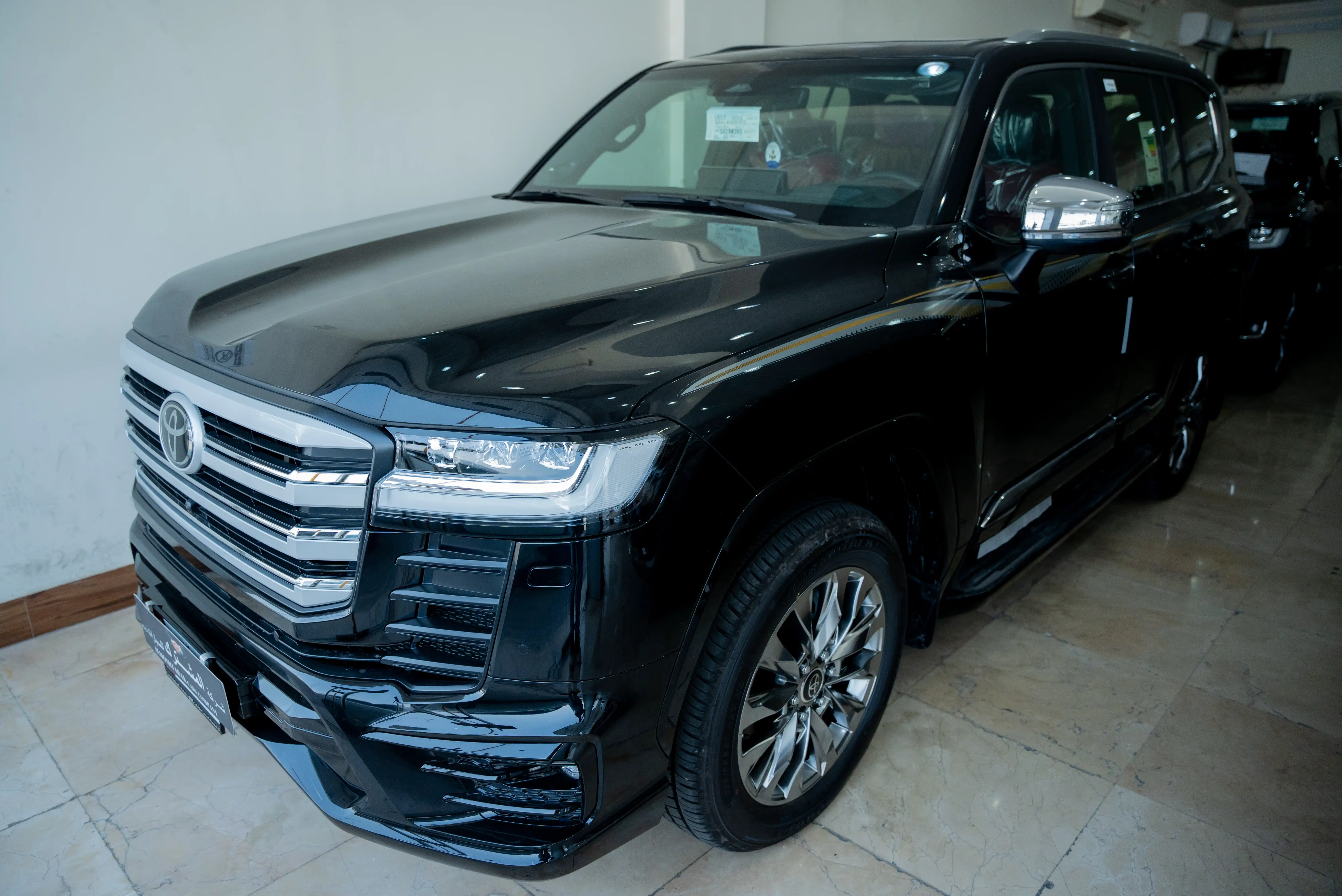 Toyota Land Cruiser VXS 2025