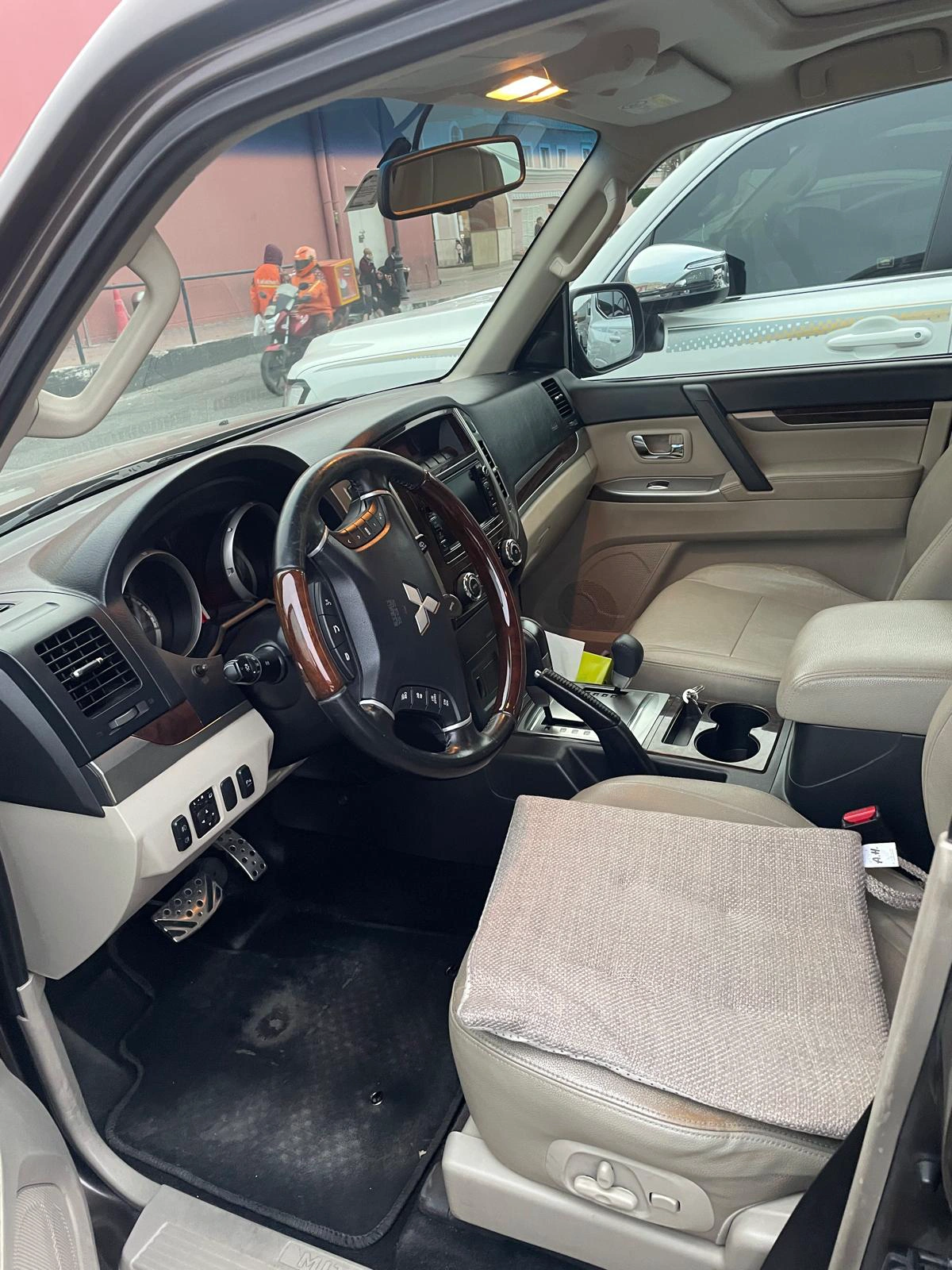 Mitsubishi Pajero 2018
