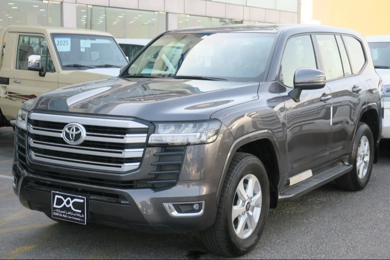 Toyota Land Cruiser GXR 2024