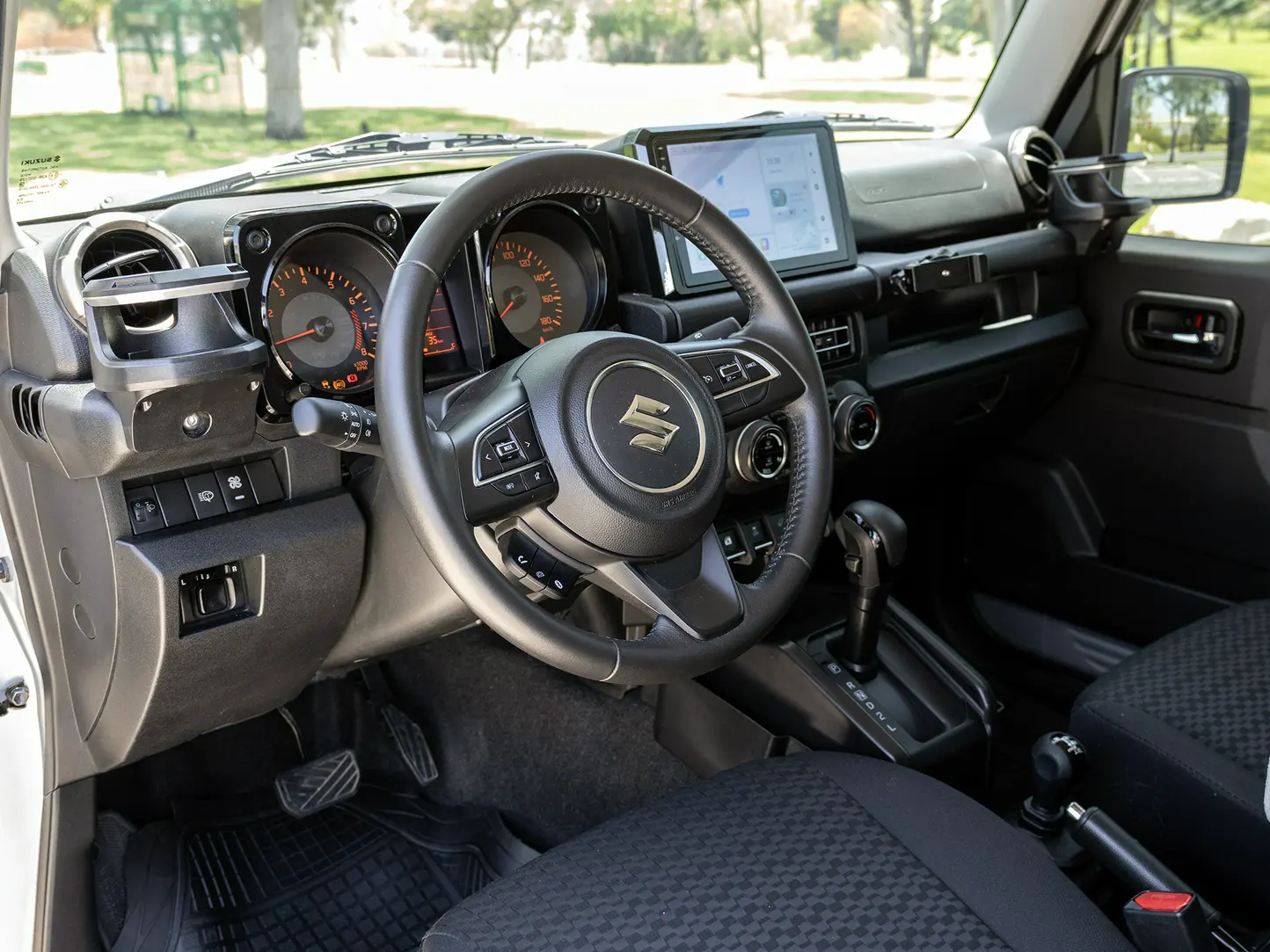 Suzuki Jimny 2025 — photo 7 for sale in Qatar
