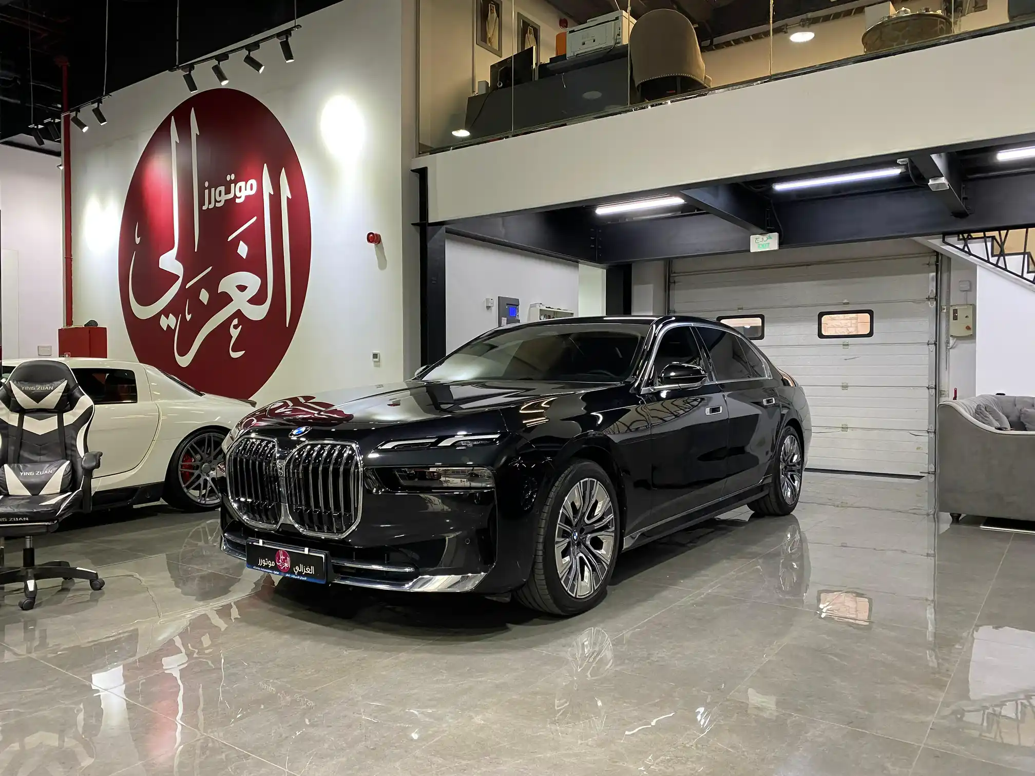 BMW 735i